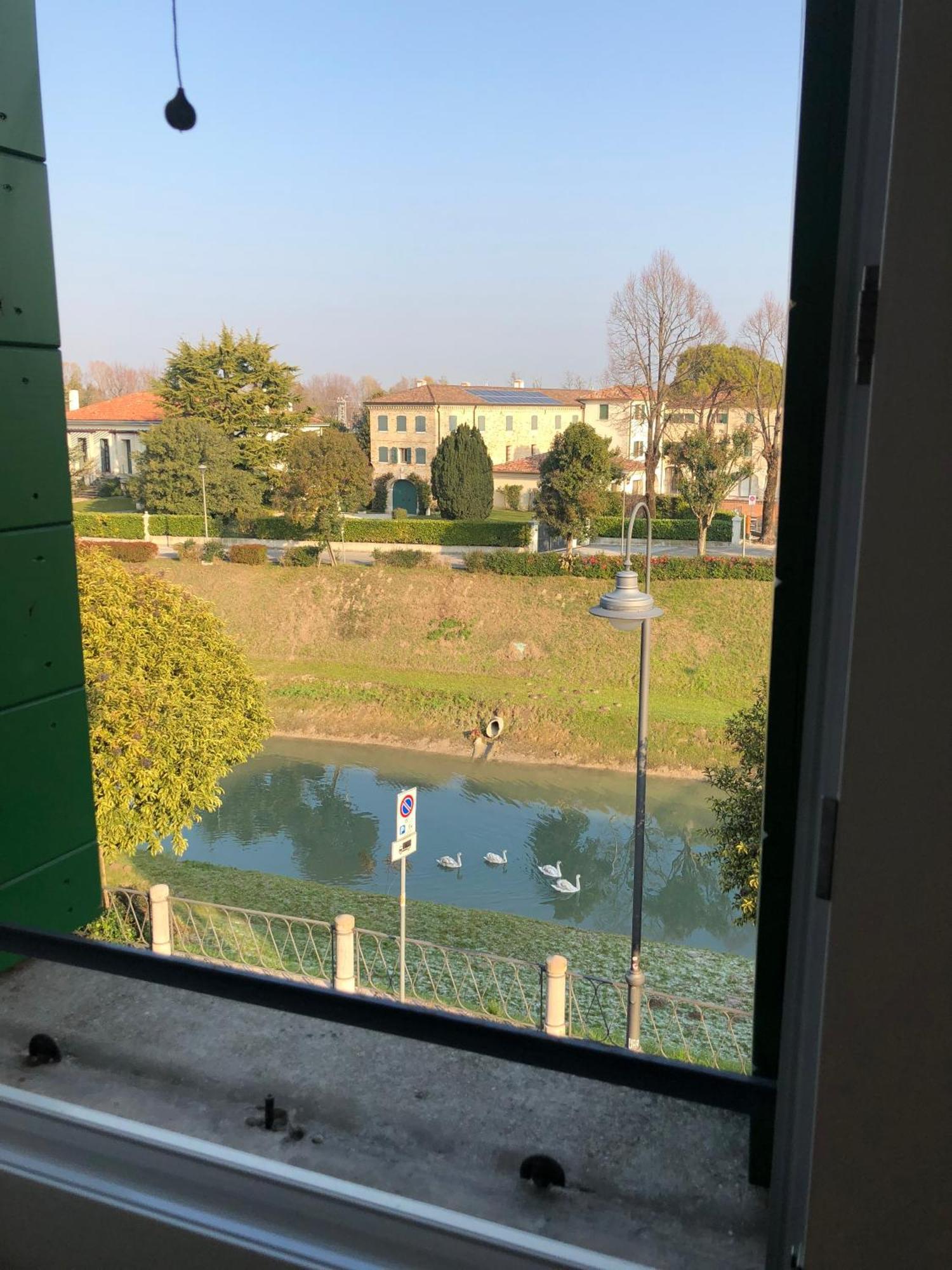 Motta Di Livenza Deluxe Apartment Luaran gambar